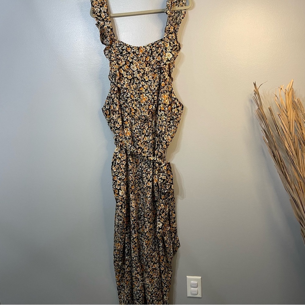 Hayden Belted Ruffle Shoulder Jumpsuit Size 3X - Picture 12 of 12